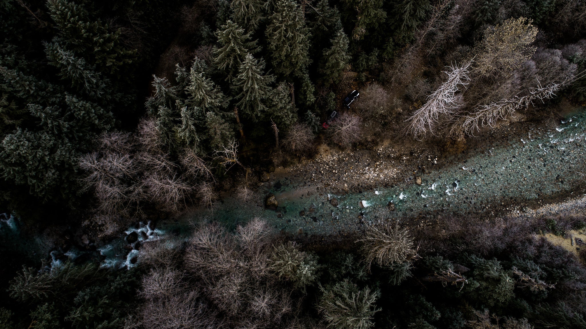 How Tiny Rig Co started, camp by the river