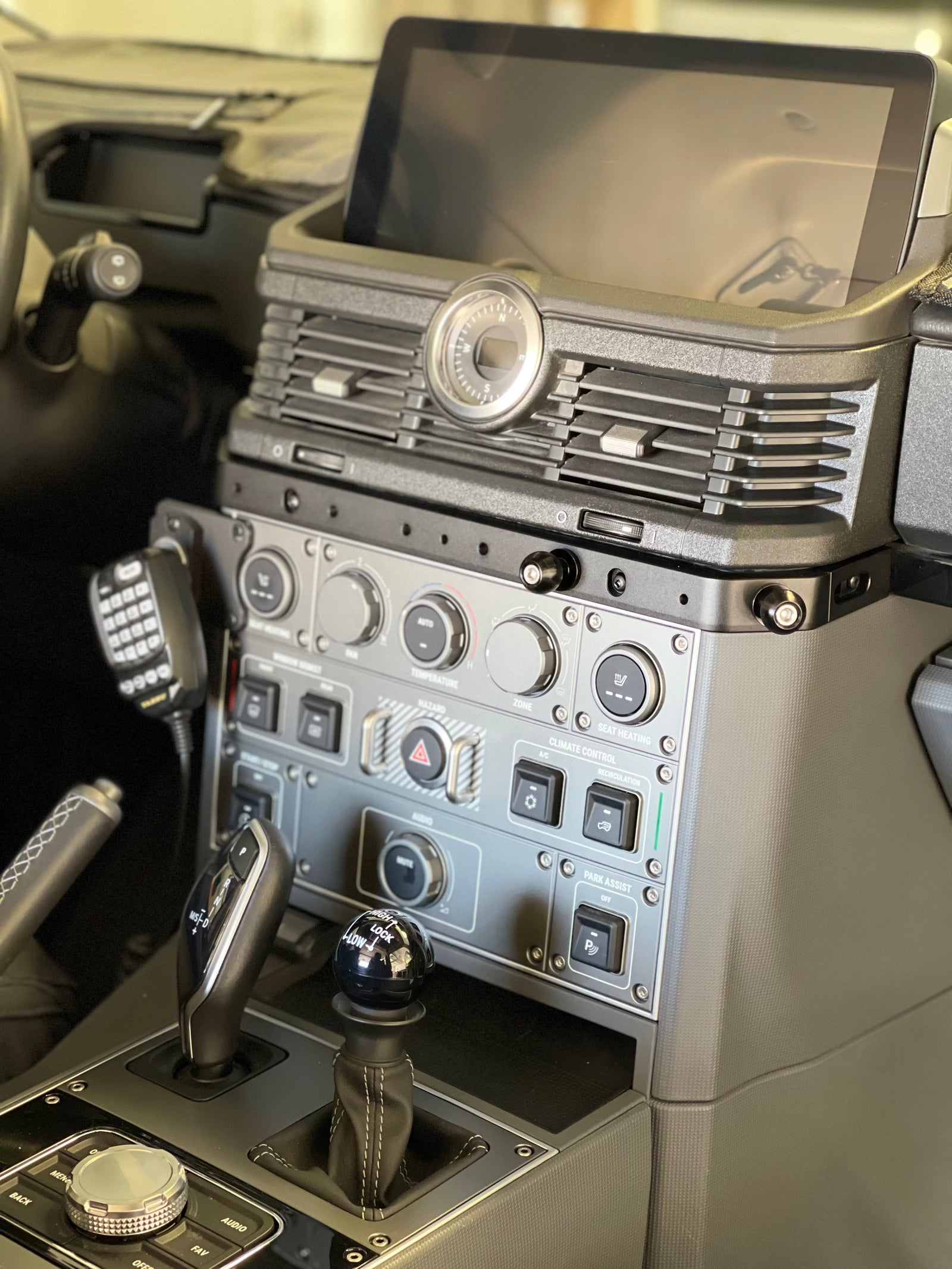 Grenadier Flush Dash Mount for Phone Holders with USB Passthrough