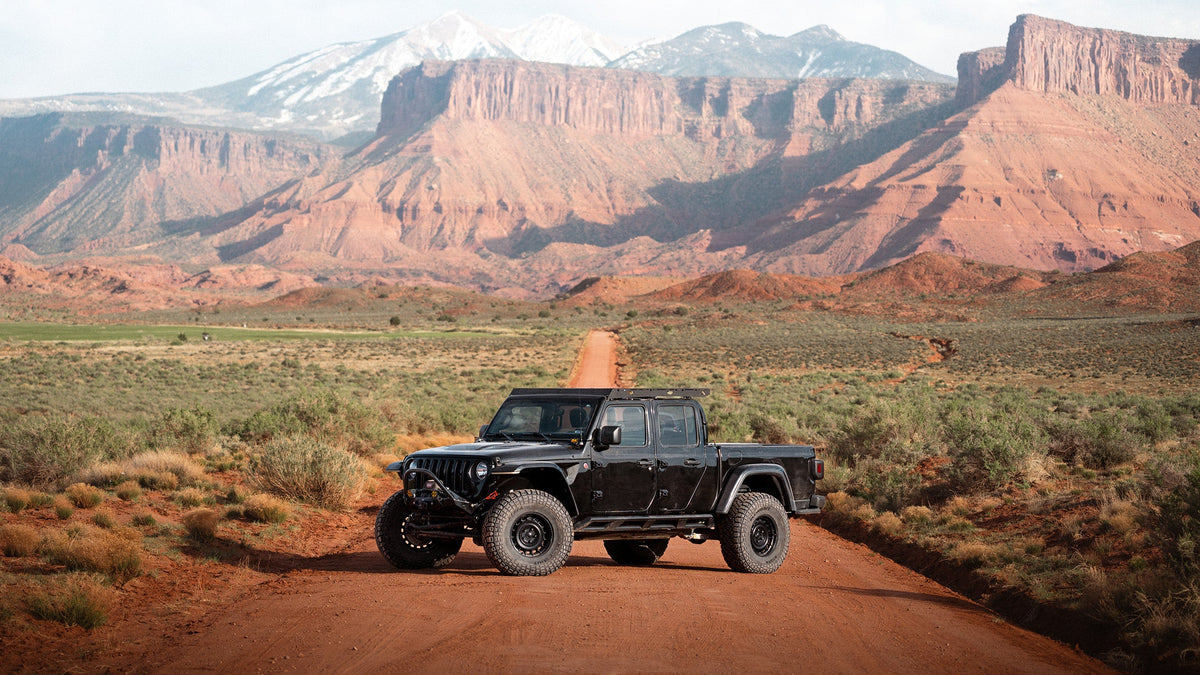 The Jeep JT Gladiator QDHD Roof Rack