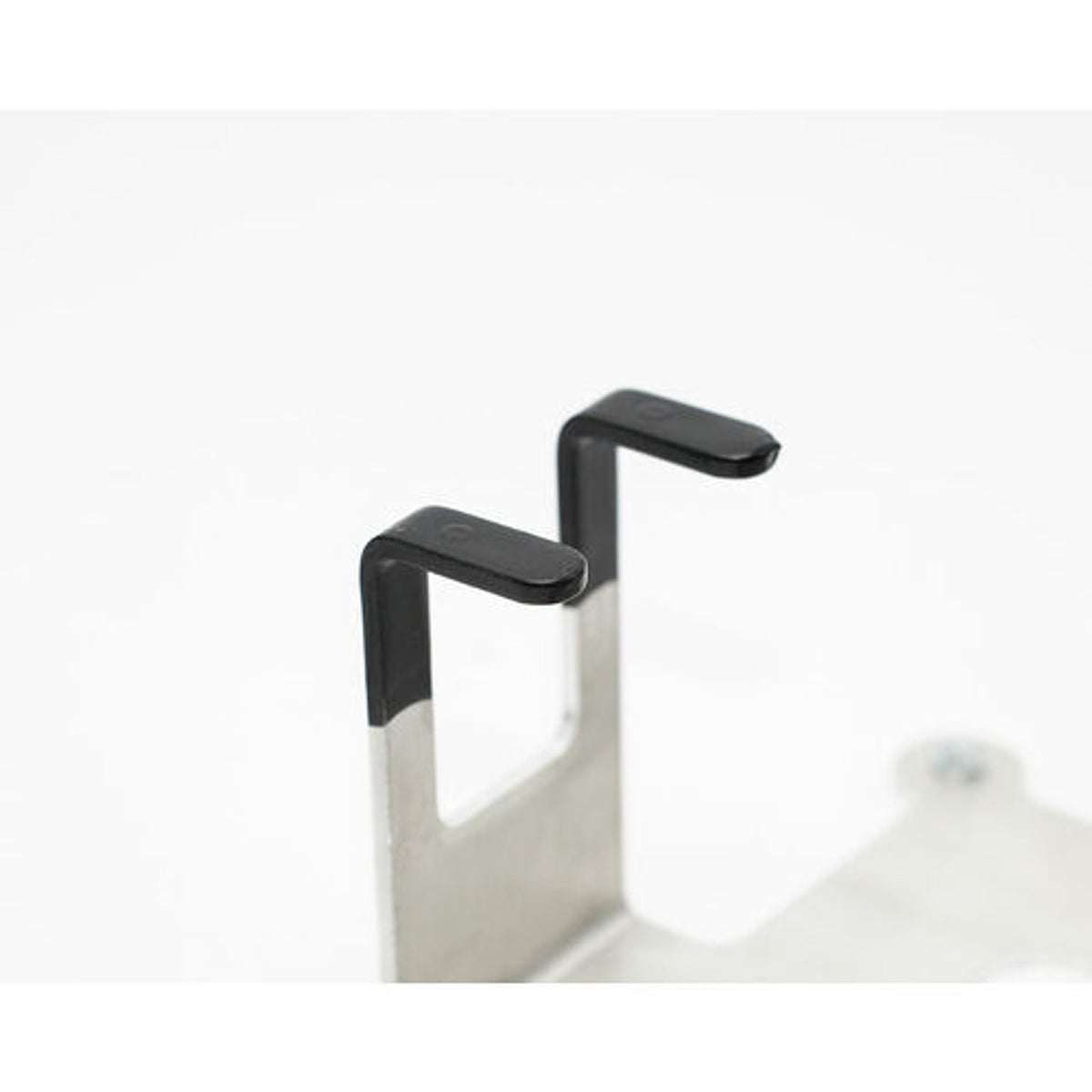INEOS GRENADIER CTEK D250SE DC/DC BATTERY CHARGER MOUNTING KIT