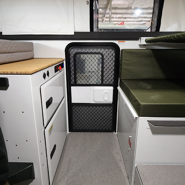 Overland Explorer Vehicles (OEV) 2025 HUDSON BAY 6.75 foot Flatbed Pop-Up Camper