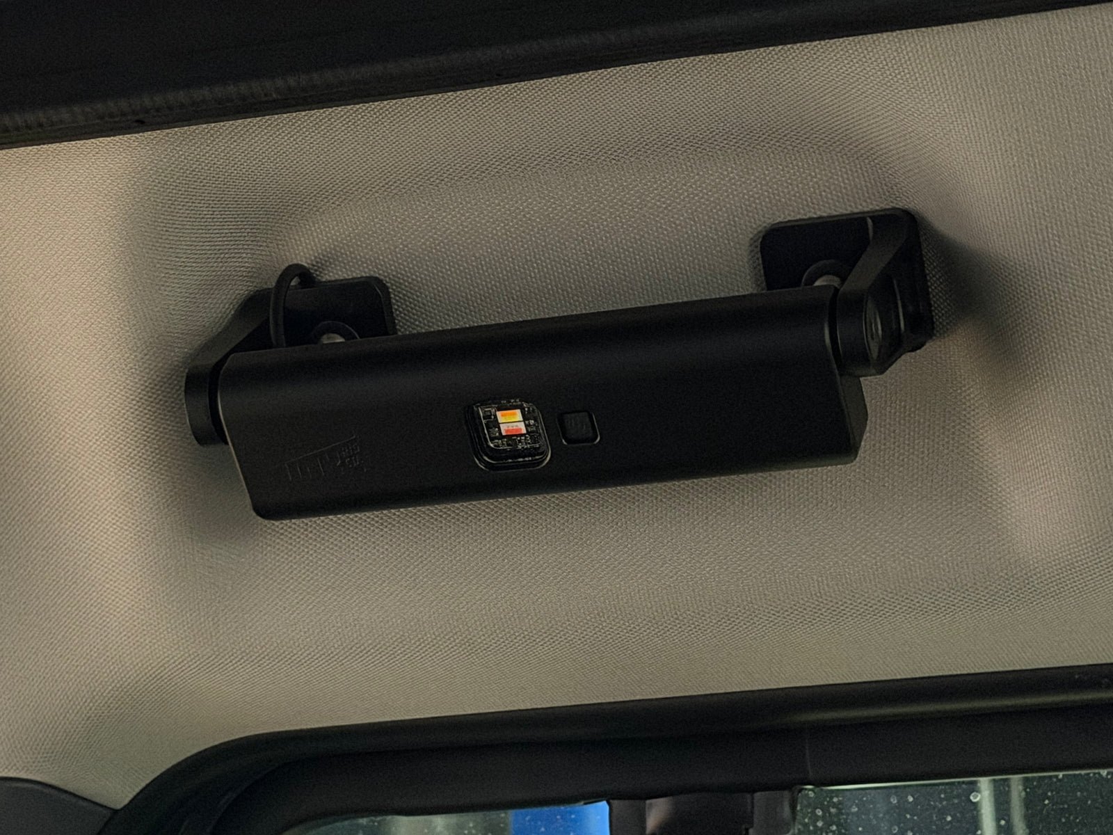Tiny Rig Co | Illuminated Grab Handle for Ineos Grenadier and Quartermaster
