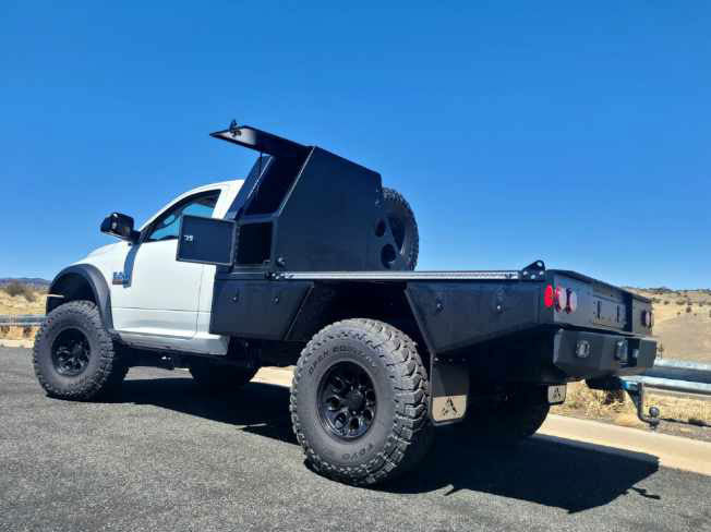 Overland Explorer Vehicles (OEV) 2025 ALUMA TRAY 8'