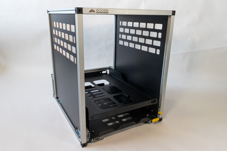 CampKitchen 2.51 - 25" Deep Module