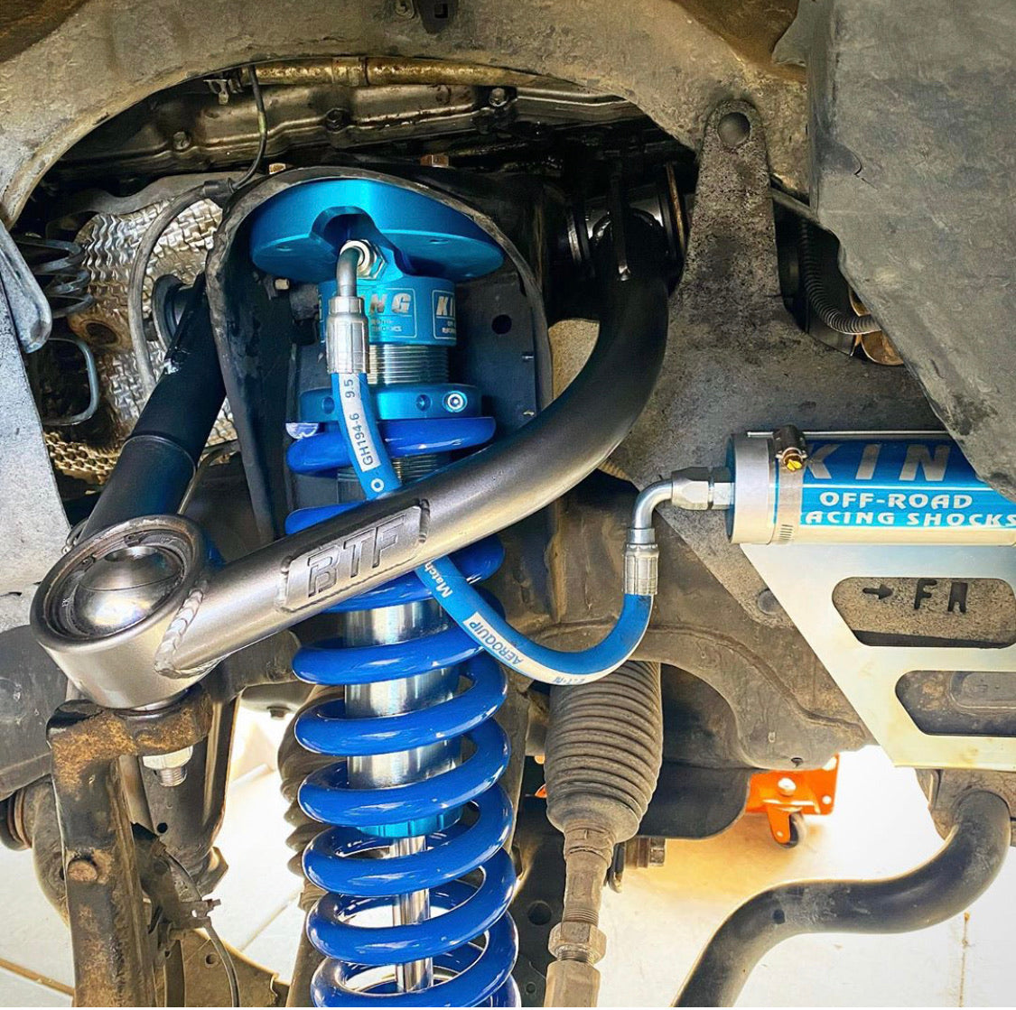 Uniball Upper Control Arms - 2007-2020 Tundra