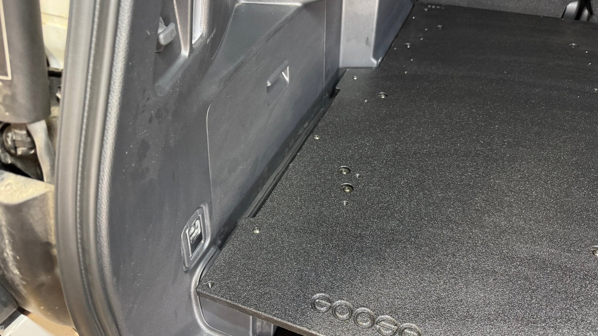 Toyota - 4Runner - 2025-Present - 6th Gen - Hybrid - Explore Series - Rear Plate System